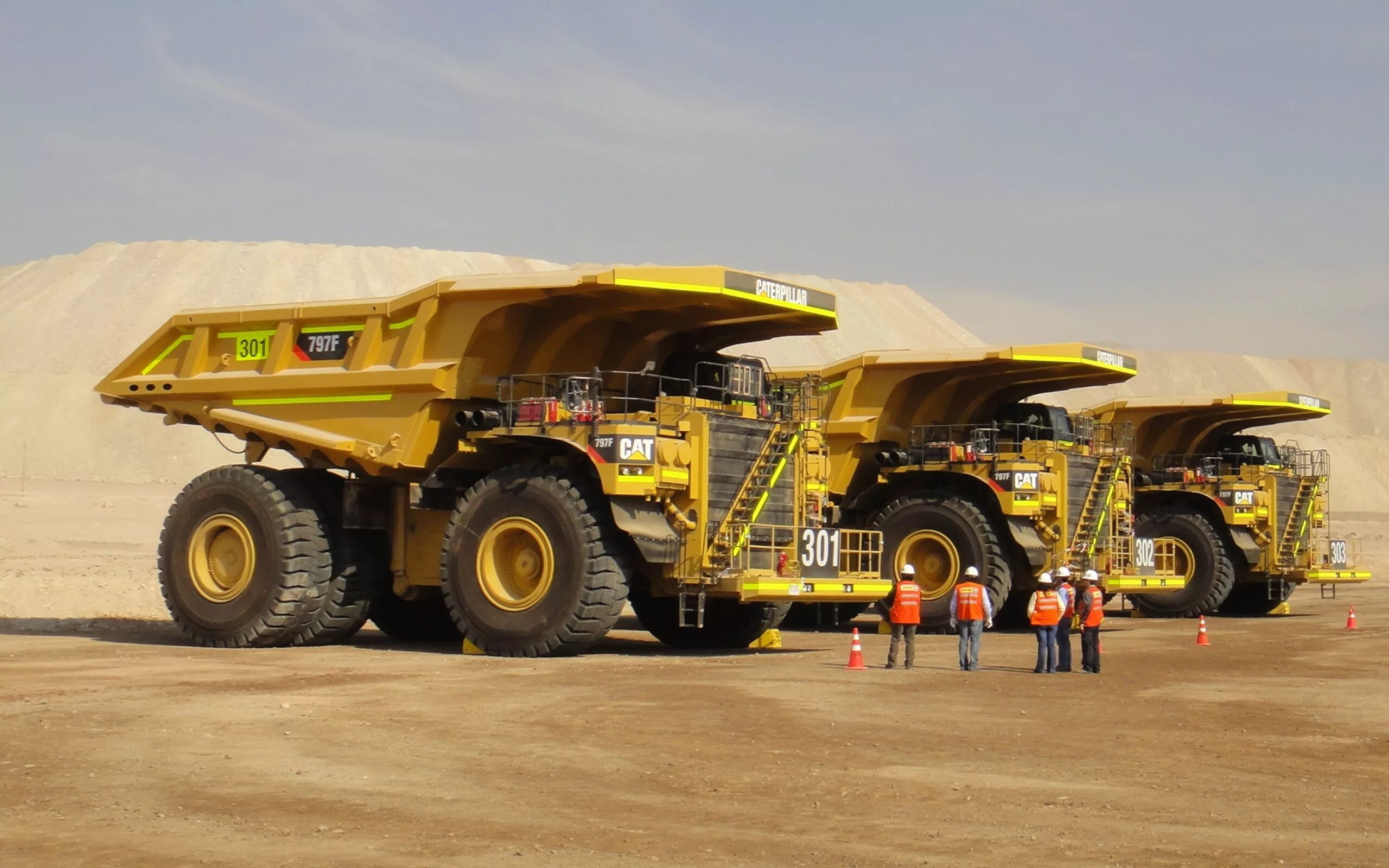 Самосвал Caterpillar 797f. Катерпиллер карьерный самосвал 797f. Карьерный самосвал Liebherr t282b. Карьерный самосвал БЕЛАЗ Катерпиллер 797. Сборник больших машин