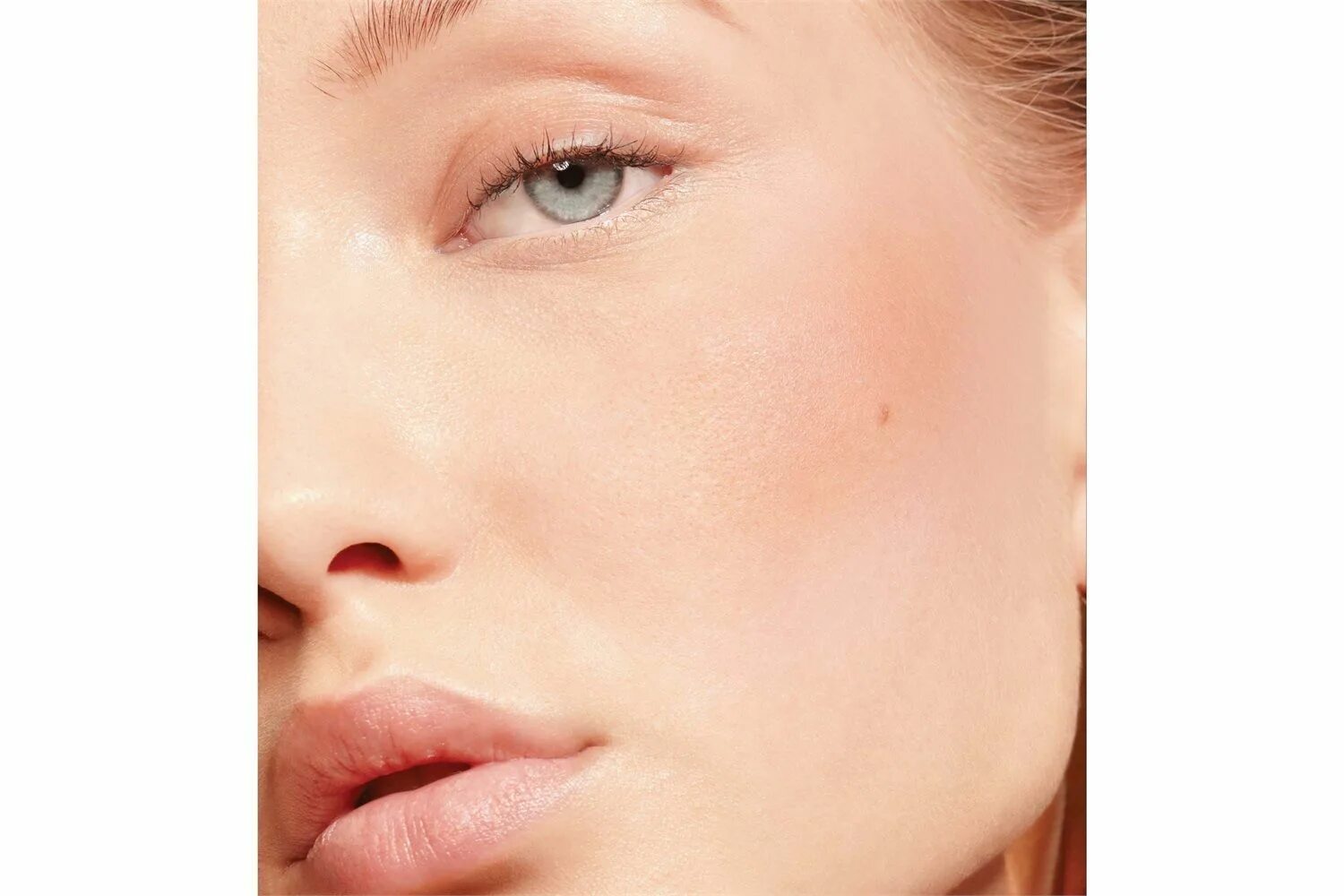 Dior 004 coral румяна. Румяна диор 001 rosy glow. Румяна dior backstage rosy glow. Backstage rosy glow. Румяна морозный розовый.