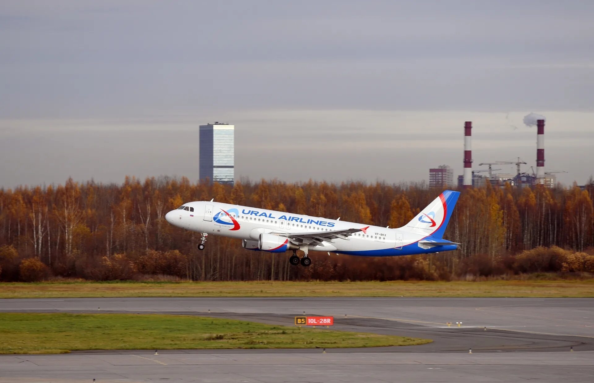 Самолеты России. Самолеты авиакомпании. Авиа сектор России. Воздушный парк авиакомпании Россия.