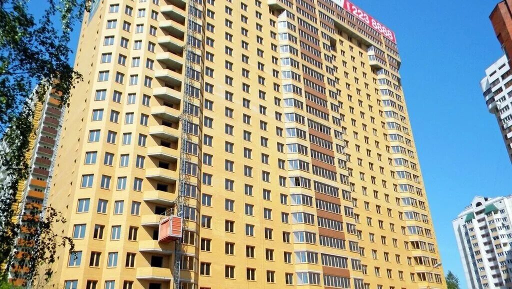 Жилой комплекс на комсомольской оренбург. Комсомольская 22 реутов. Жк маяк реутов. Дом маяк реутов. 21, корп.