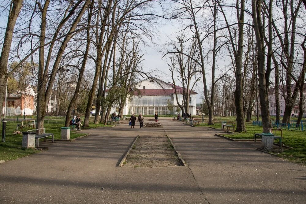 Пашковский колледж сайт. Пашковский сквер Краснодар. Сквер студенческий Краснодар. Площадь Пашковка Краснодар. Новый парк в Краснодаре Пашковский.