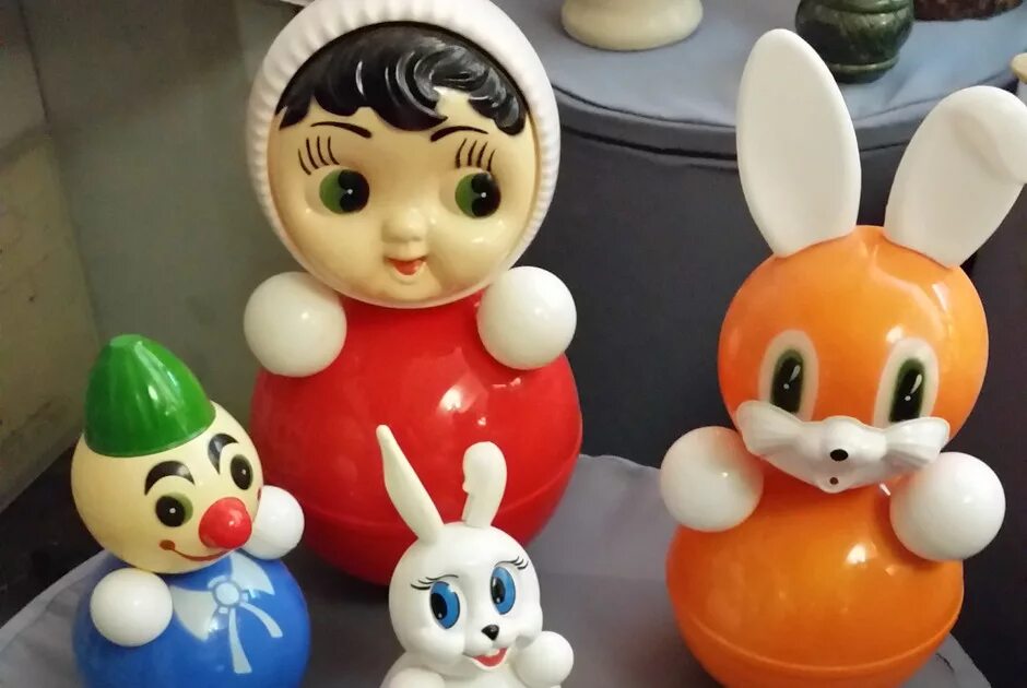 Сильваниан фэмили. Каргопольская глиняная игрушка тройка. Сильваниан фемелис семья. Мягкие игрушки. Каргопольская роспись берегиня.