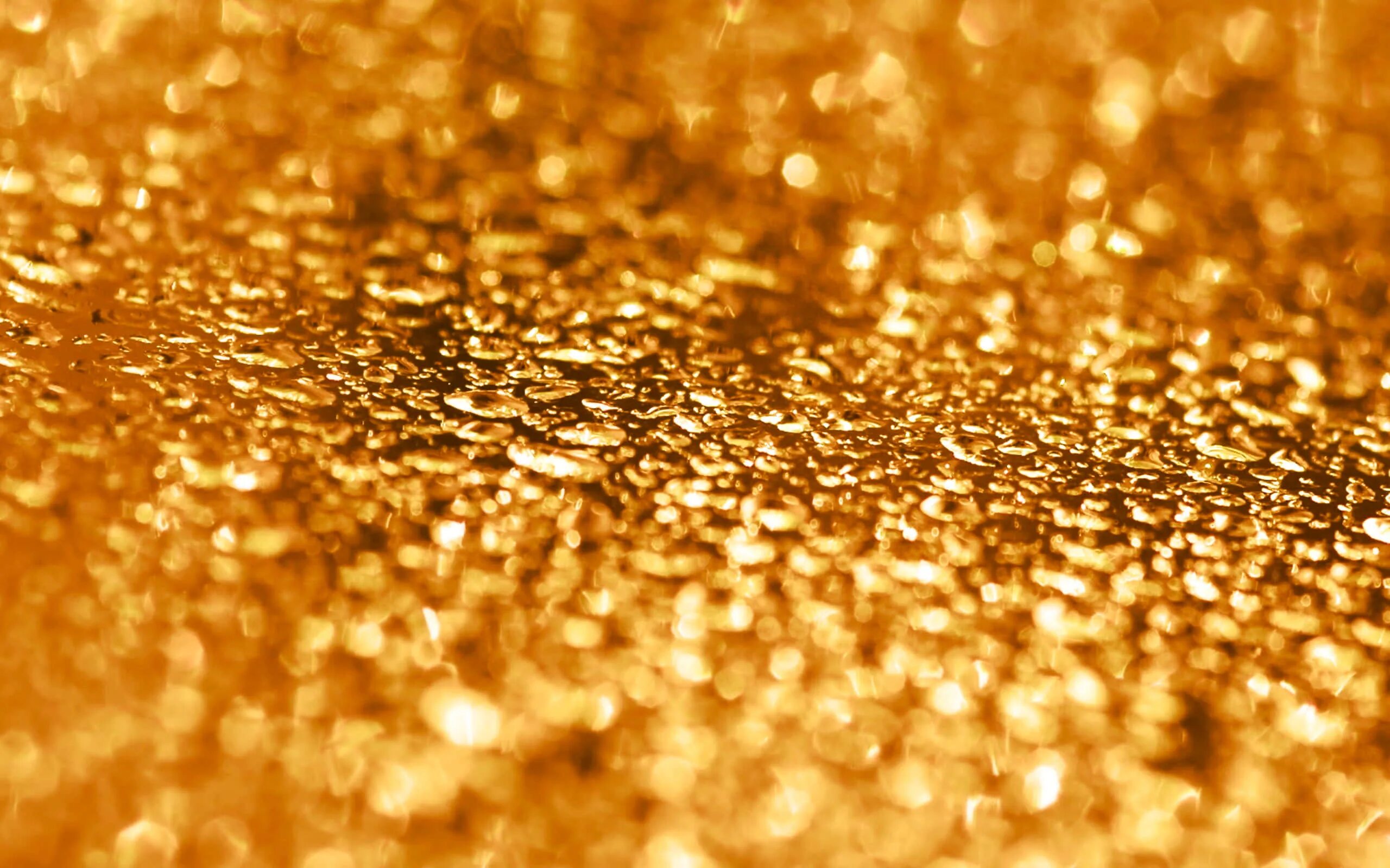 Shiny gold