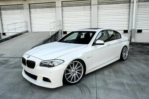 I white