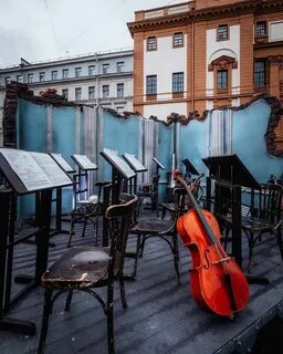 Выставка на улице спб