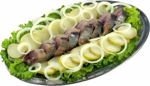 Нарезать копченую скумбрию
