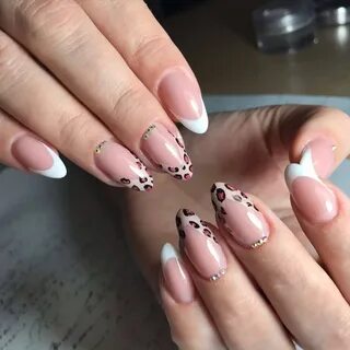 Маникюр френч овальный красивый