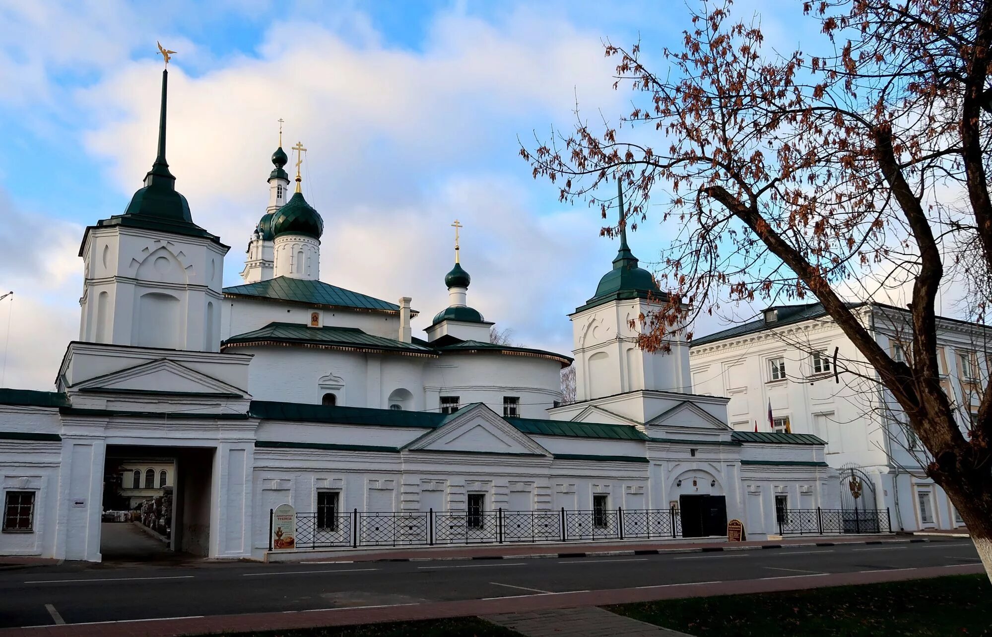 Мужской монастырь ярославль. Спасо Афанасьевский монастырь Ярославль. Кирилло Афанасьевский монастырь Ярославль. Кирилло-Афанасьевский мужской монастырь (Ярославль). Кириллов Афанасьевский мужской монастырь.