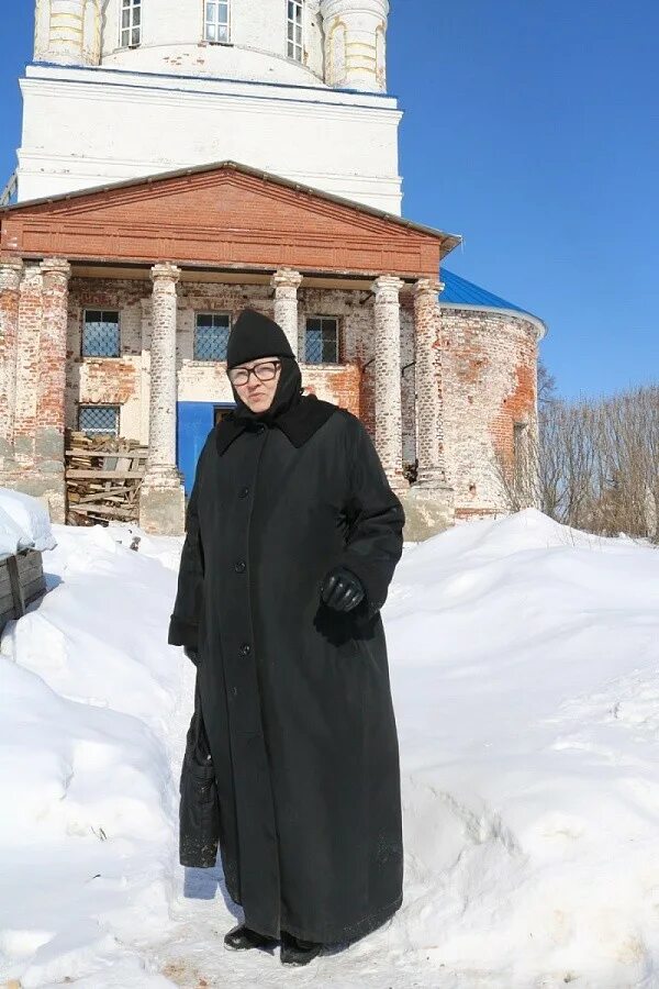 Вязников инстаграм. Алена скосырева. Выпускной острогожск. Инстаграм анастасия вязники. Новое кладбище город вязники.