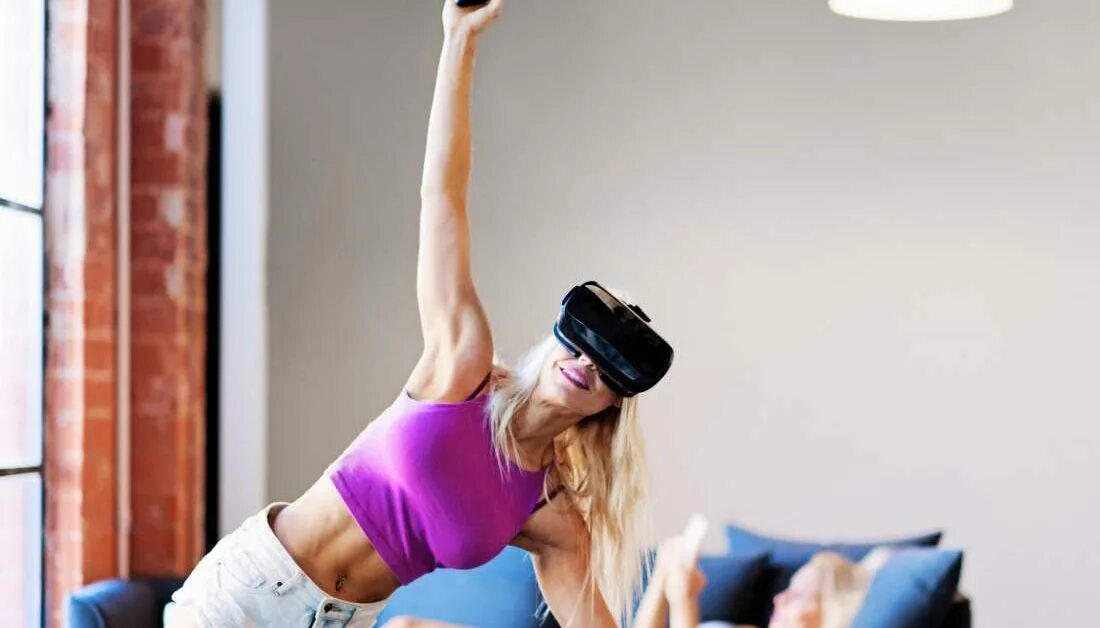 Тренировка виртуальная реальность. Vr тренировки. виртуальный фитнес. vr тренинг спорт. физические упражнения и виртуальная реальность.