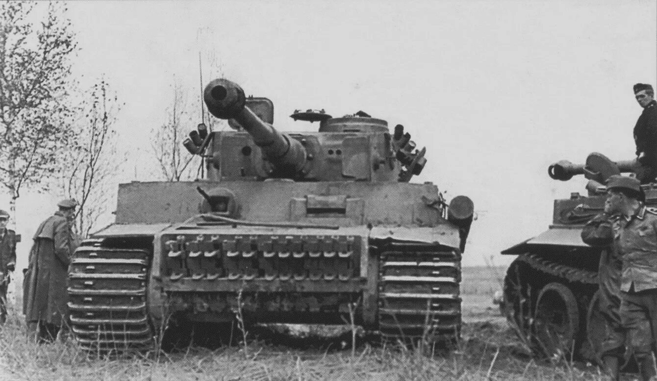 Танк тигр времен великой отечественной войны. Немецкий танк тигр в 1943. Тигр 1 505 тяжёлого танкового батальона. 505 ТТБ вермахта.