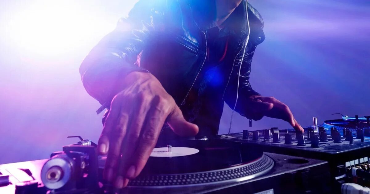 Обои для фл студио 20. Far cry 3 прохождение. Диджей фото. D j ltybt. Диджей котрона бросок кобры.