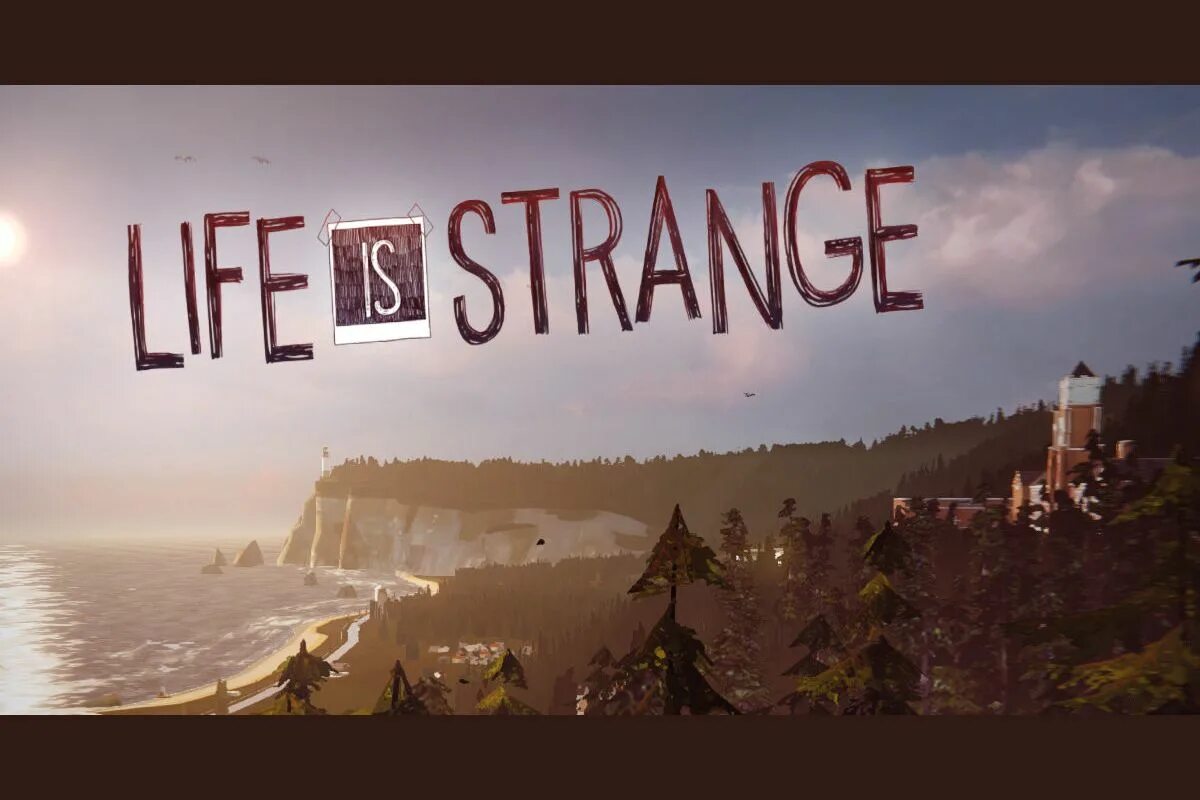 Life is strange русский язык. Life is Strange меню. Life is Strange логотип. Life is Strange логотип PNG. Аркадия Бэй принт.