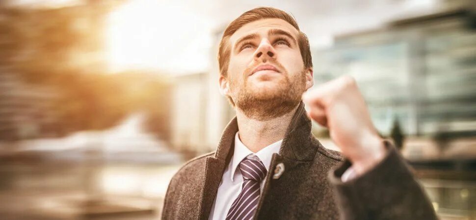 Мужчина отказывает. Мужчине неудобно. Парень грустит. Мужик зевает. Отвергнутый человек.