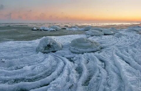 Балтийское море замерзло