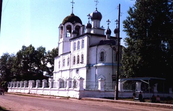 Енисейск телефоны. Успенская церковь енисейск. преображенская церковь енисейск. памятники архитектуры города енисейска.
