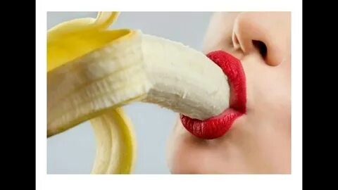 Смешной в очках банан.