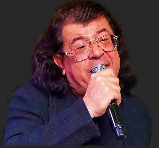 Кассеты звездная серия. Слова песни город которого нет. Игорь корнелюк подожди дожди. Город которого нет текст. Корнелюк про семью минус.