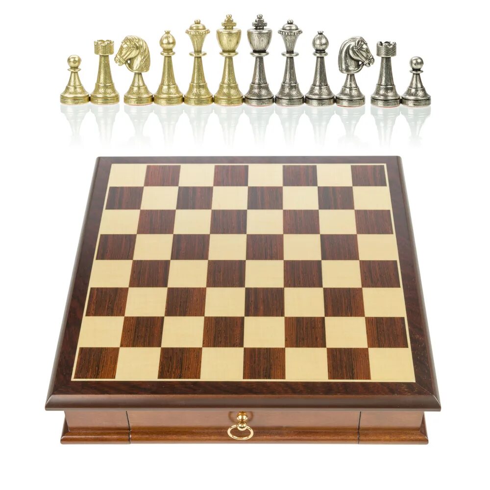 He this chessboard in an antiques shop