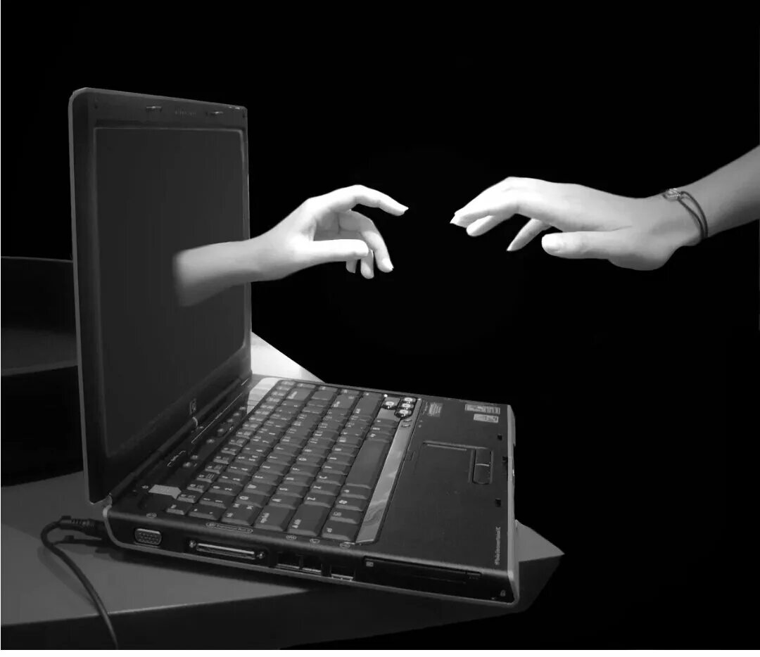 Мы с тобою через интернет общались. Виртуальная любовь. интернет друзья эстетика. общение в интернете эстетика. виртуальное общение.