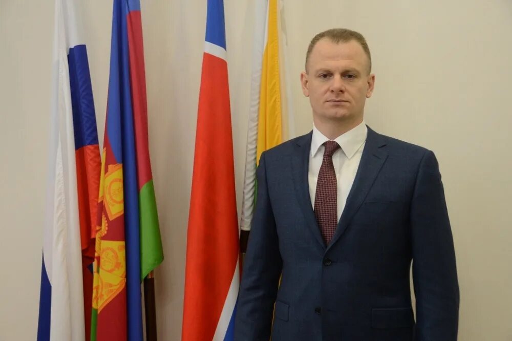 Ректор агпу. Ректор агпу армавир. Ректор агпу. Евгений нижник агпу ректор. Сергей кравцов министр просвещения.