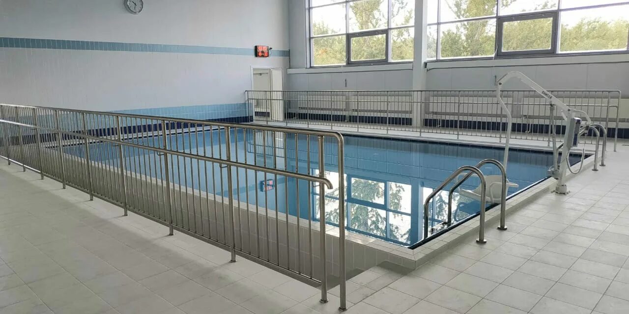 Дата открытия бассейна