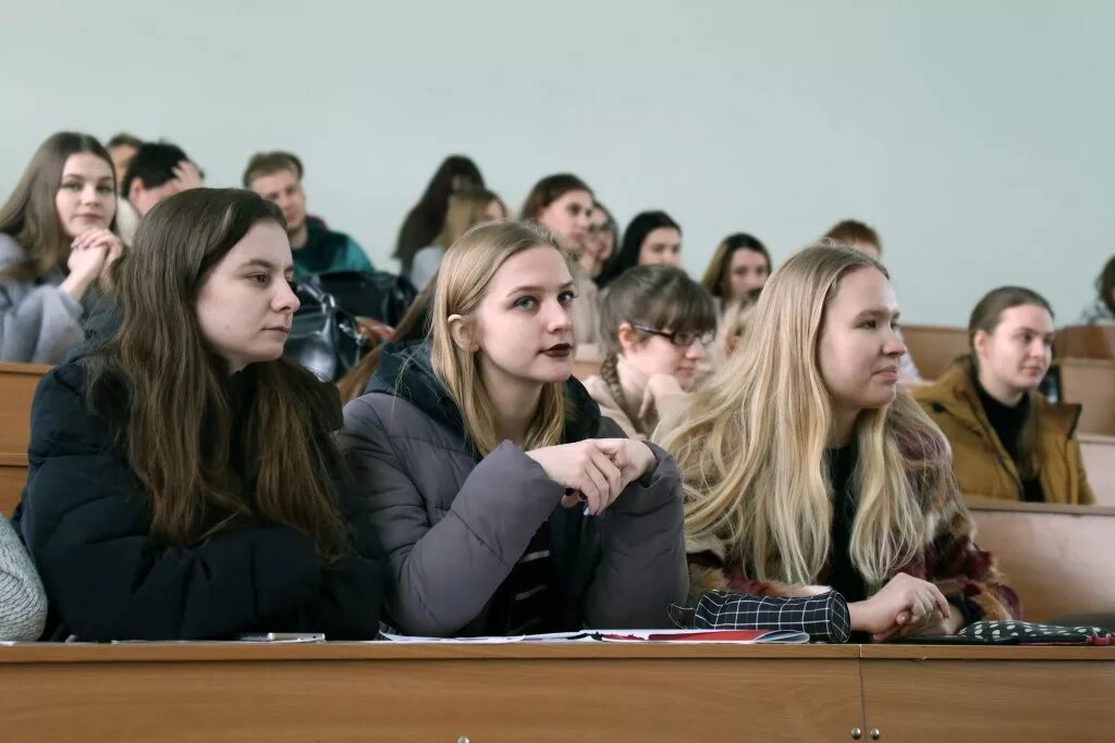 Мгу орел. Орловский государственный университет имени и.с Тургенева. ОГУ университет Орел. Орловский государственный институт Тургенева. Преподаватели ОГУ Орел.