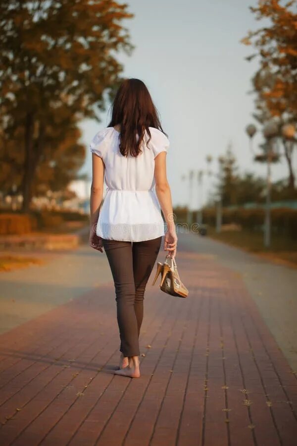 When Do You Need a Neck and Back Doctor? Back pain, Neck and shoulder pain, Shou