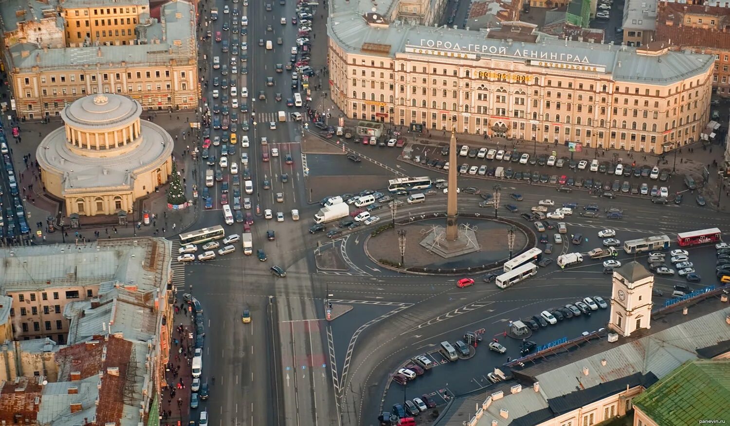 Площадь Восстания Санкт-Петербург. Площадь Восстания Московский вокзал Санкт-Петербург. Питер площадь Восстания Московский вокзал. Площадь Восстания Санкт-Петербург вид сверху. Почему пл