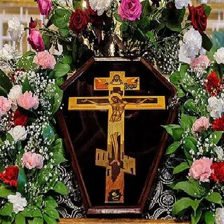 Кресту животворящему слушать
