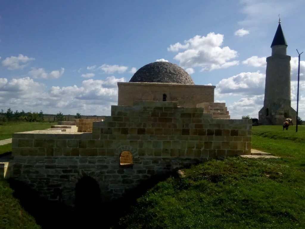 Включи булгара. Древний Булгар Казань. Музей-заповедник Булгар. Заповедник «Городище Булгар». Соборная мечеть Булгар.