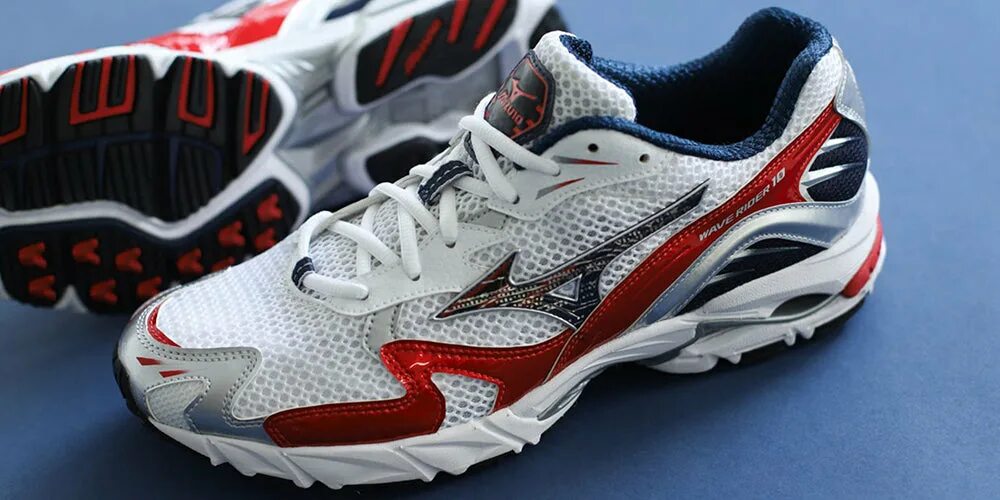 Mizuno wave rider