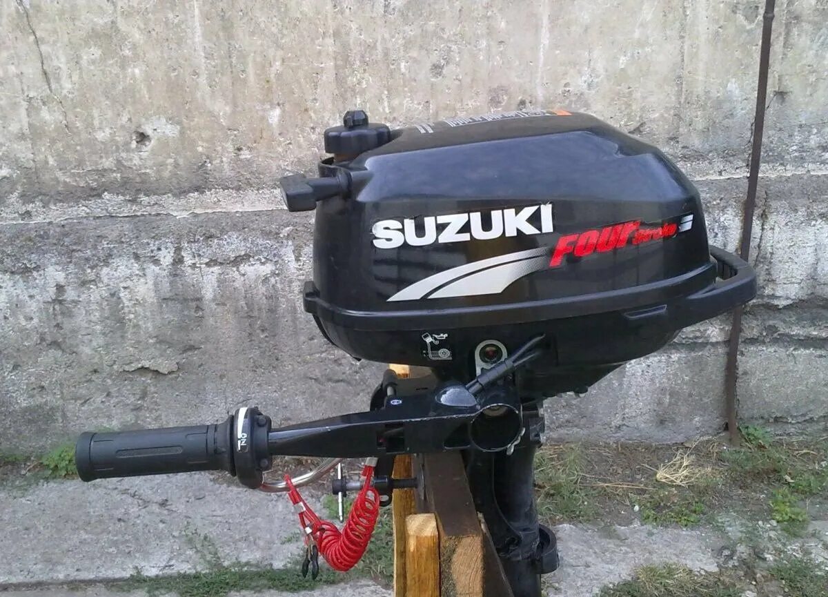 Мотор Сузуки 2.5. Suzuki 2.2 Лодочный мотор. Suzuki DF 2.5. Лодочный мотор Сузуки 2.5 четырехтактный. Купить мотор сузуки 2.5 четырехтактный