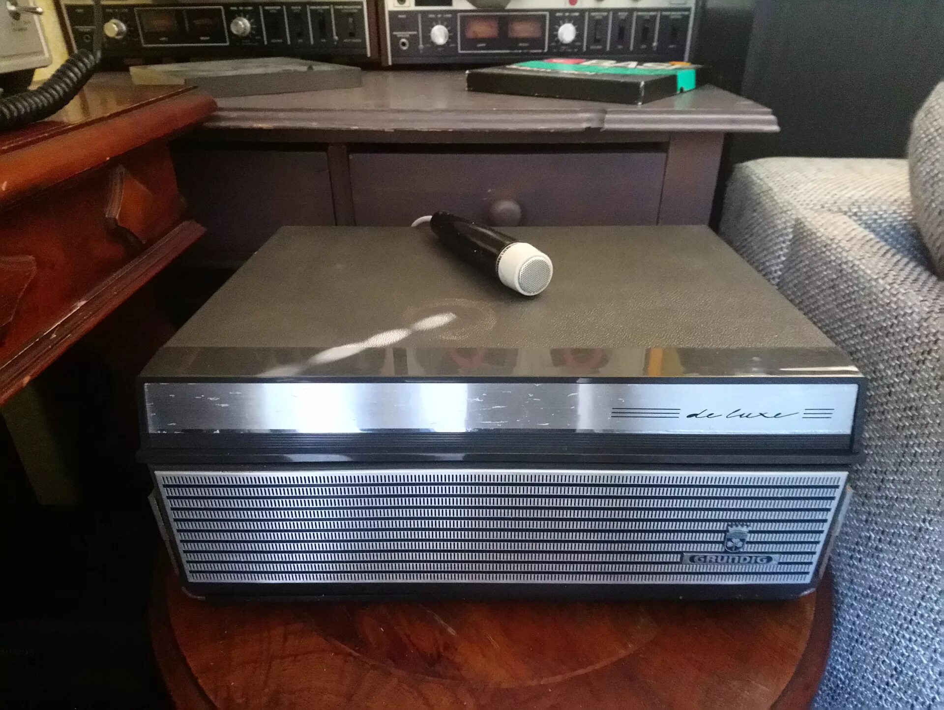 Сплит система грюндик. Grundig tk 140 de luxe. grundig gw7 p77h21 a. магнитофон grundig де люкс. катушечные магнитофоны грюндик.