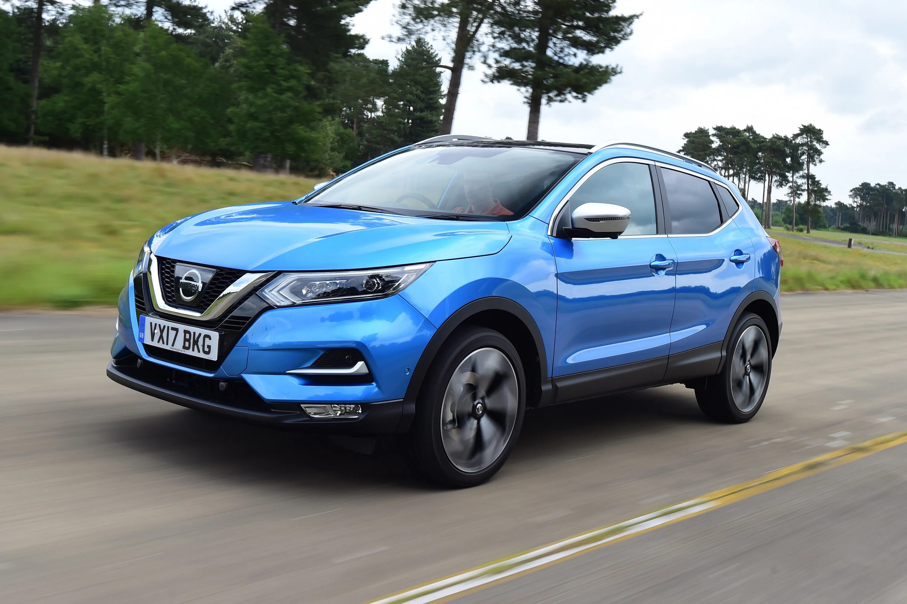 Недорогие бу кроссоверы. Nissan Qashqai 2021. Nissan Qashqai 2022. Nissan Qashqai 2020. Nissan Qashqai 2022 синий.