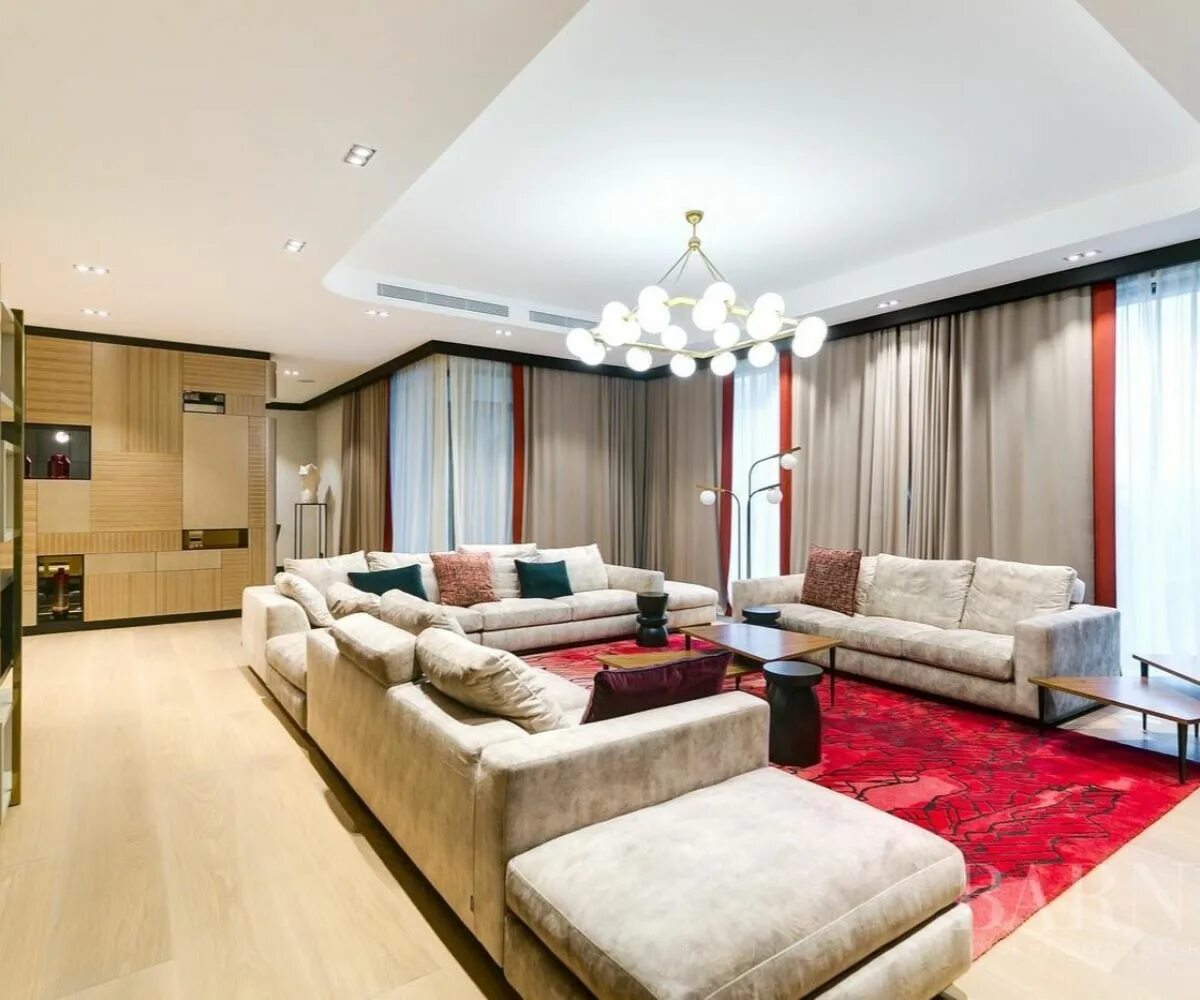 Квартиры в москве до 5 млн рублей. Квартира за 3 миллиона рублей. Жк воробьевы горы квартиры. Красивая квартира. Пятикомнатная квартира.