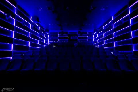 Long cinema