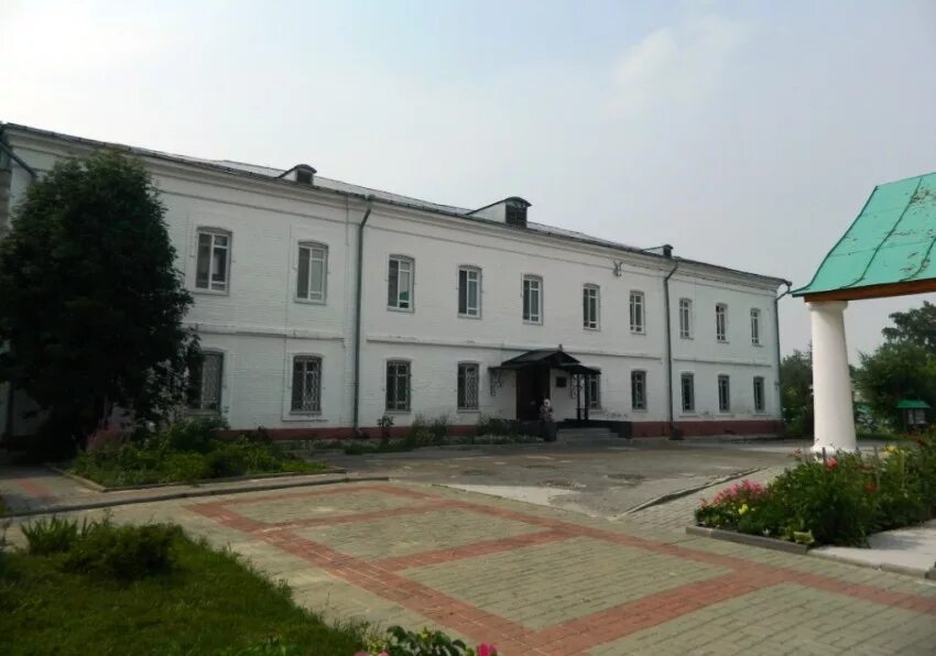 Богородице алексиевского монастыря. Богородице-алексеевский монастырь томск. казанский храм богородице-алексиевского мужского монастыря томск. алексеевский мужской монастырь томск. келейный (братский) корпус богоявленского монастыря.