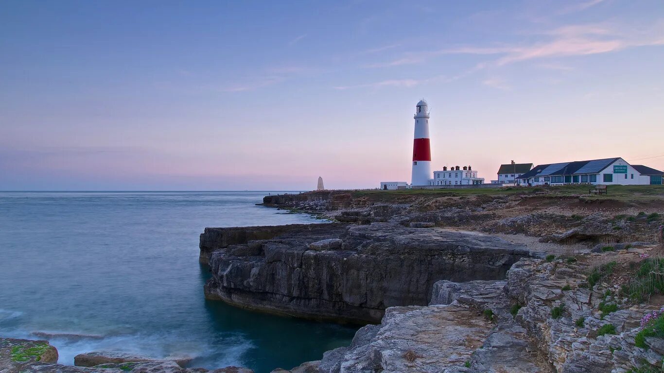 Корнуолл великобритания поместья. Домик у моря. Newquay cornwall. Кармель калифорния. Корнуолл скалы.
