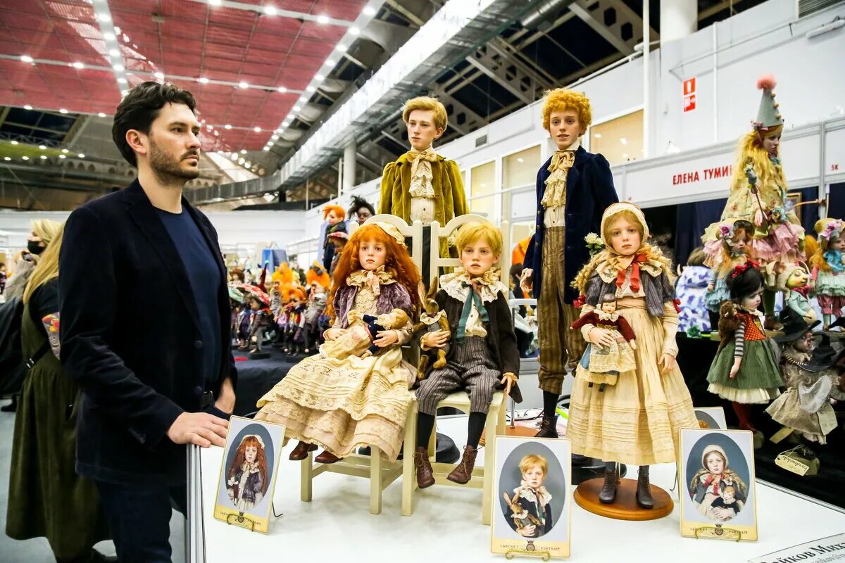 Международный салон авторских кукол. Международный салон кукол в Москве 2022. Выставка кукол в Москве 2022. Авторская кукла 2022. Выставки кукол 2024 год