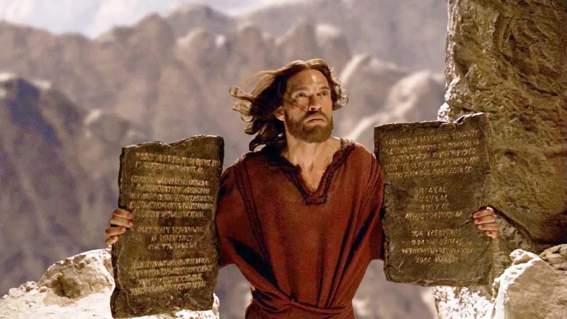 Закон божий заповеди. Библейские заповеди все. Божьи заповеди 10 православных. Тринадцать лазеек в десяти заповедях. Моисей фильм 2006.