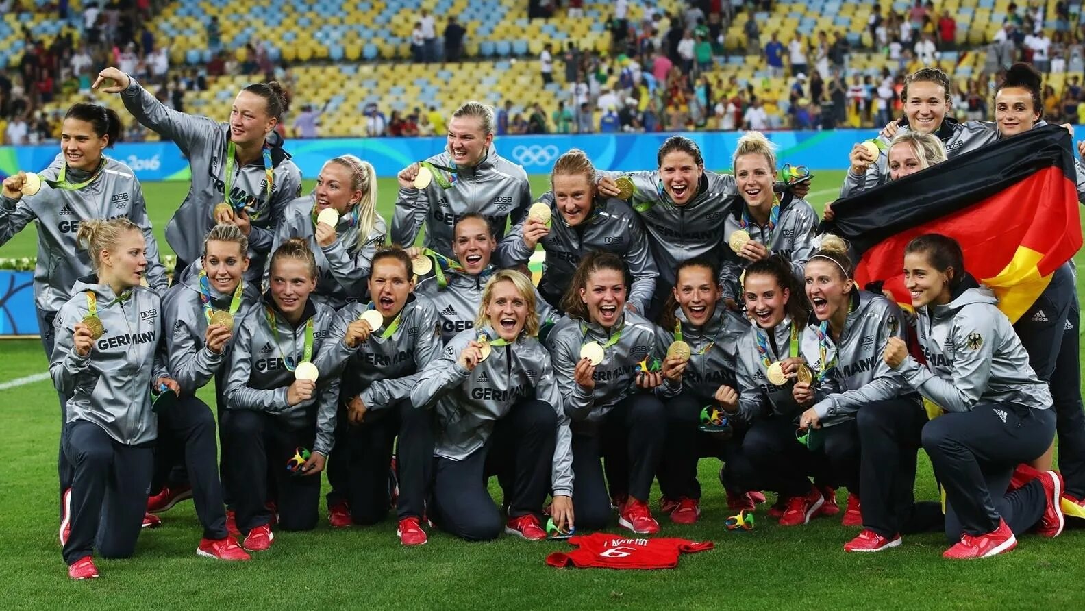 Женская сборная Германии по футболу. Сборная Германии по футболу 2016. Олимпийская сборная Германии. Сколько раз становилась чемпионом сборная команда германии