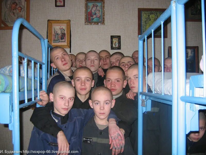 Со скольки лет сажают в детскую колонию. Сизо новомосковск тульской области. детская колония. тюрьма для детей. тюрьма для несовершеннолетних.