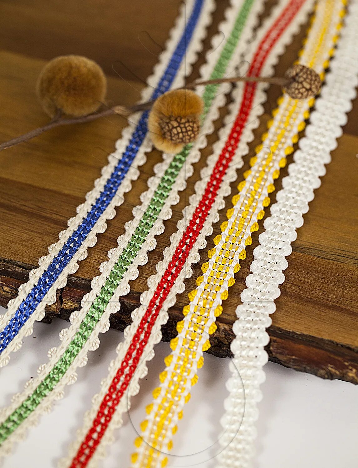 Тесьма декоративная для одежды. Тесьма для обшивки. Отделочная тесьма для одежды. Тесьма для обшивки. Тесьма sr38.