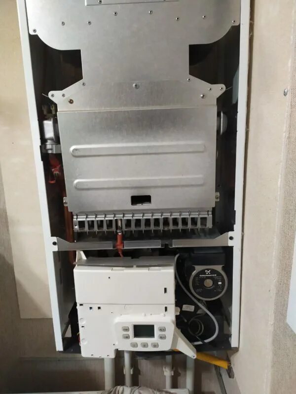 Обслуживание газовых котлов бакси. Сервис газовых котлов. замена котлов. замена расширительного бака на котле бакси eco 4 s. замена расширительного бака котла бакси.