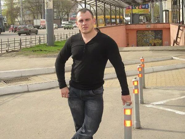 Андрей самцов воронеж сейчас фото Коллекционер значков Андрей Самцов. Лучше всех! Фрагмент выпуска от 19.09.2021