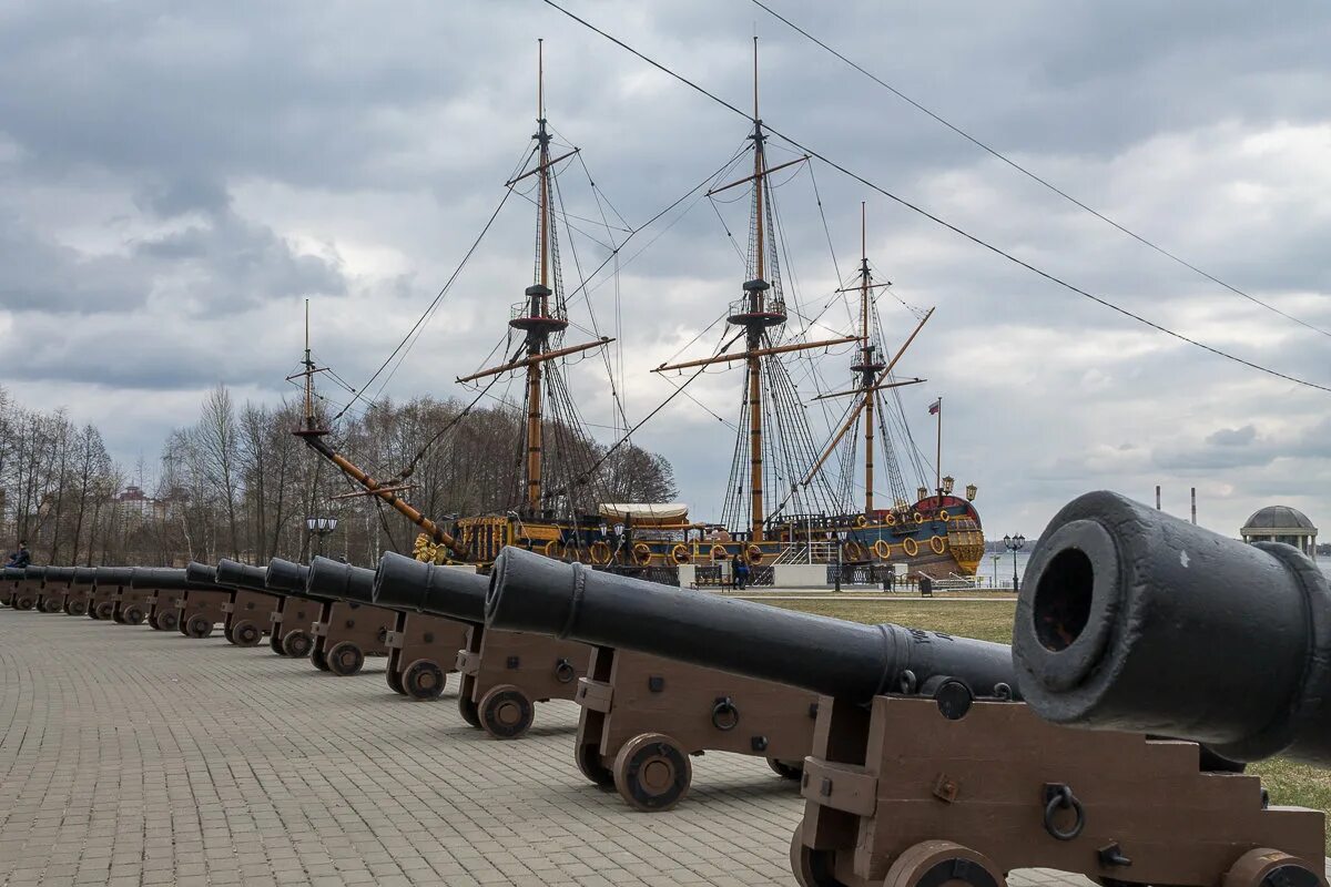 корабль в воронеже на адмиралтейской площади