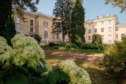 Университет в пушкине