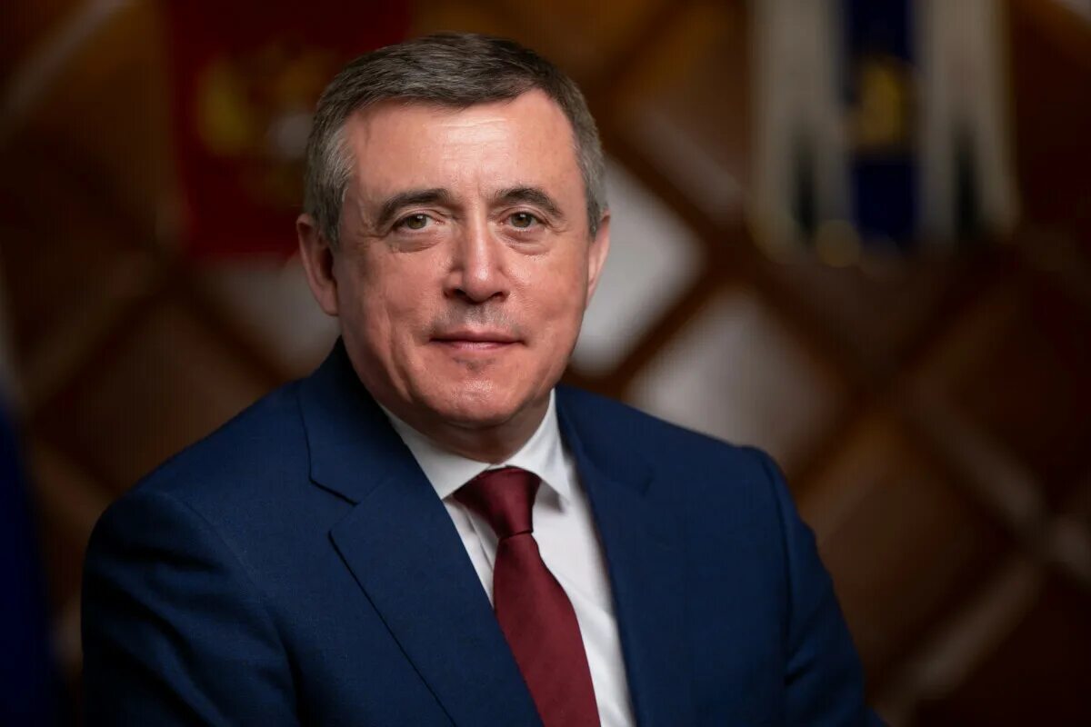 Лимаренко губернатор. Губернатор сахалинской области лимаренко. Валерий игоревич лимаренко. Валерий лимаренко губернатор. Лимаренко валерий игоревич губернатор сахалинской области.