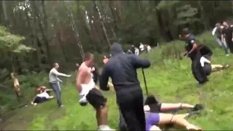 Они там дерутся